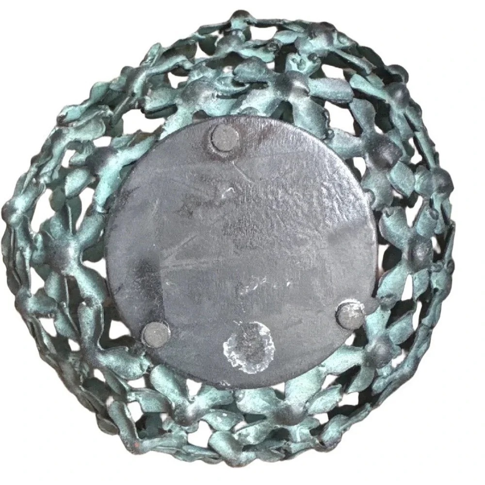 Verdigris Metal‎ 3D Floral Cutout Wabi-sabi Vase Patina Flower Teal Filigree